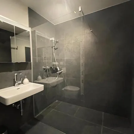 Stylische Stadt-wohnung - Mit Parkplatz