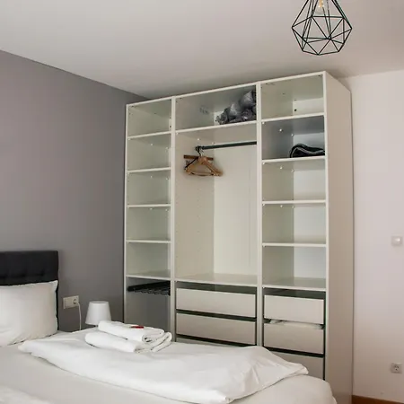 Daire Stylische Stadt-wohnung - Mit Parkplatz *